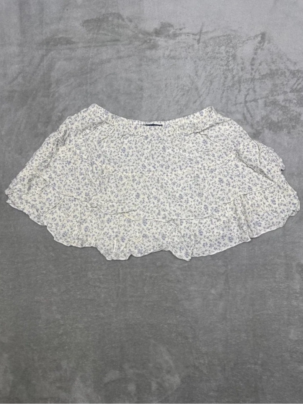 Brandy Melville White Mini Skirt with Lavender Floral Print